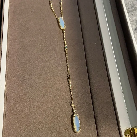 Kendra Scott Elegant Gold Necklace with Opal Accents - Picture 5 of 5